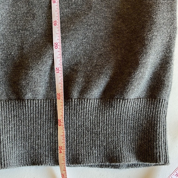 Lands End Mens 100% Supima Cotton V Neck Pullover Sweater Vest Gray Size Medium - Picture 8 of 8